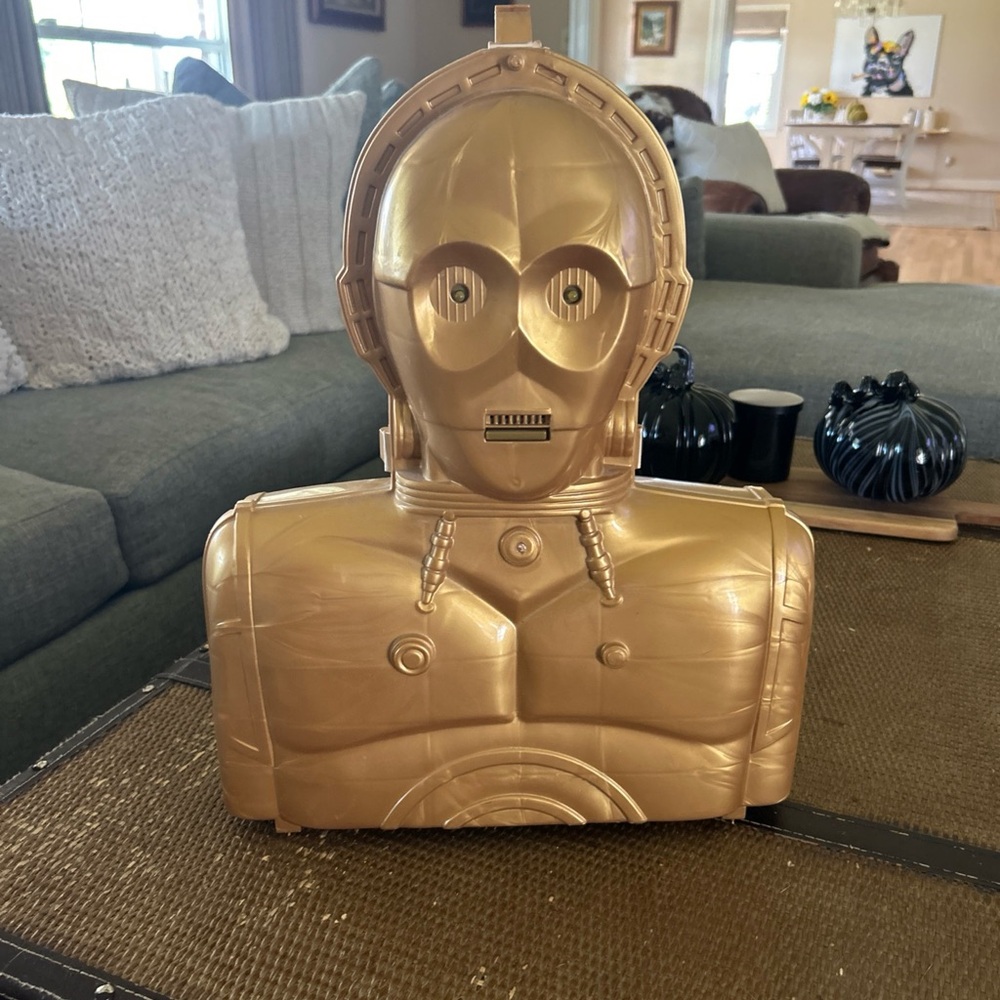 Gold C-3PO Action Figure Holder